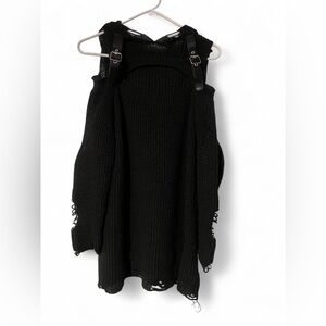 ROMWE Black V-Neck Sweater with Buckle Straps
